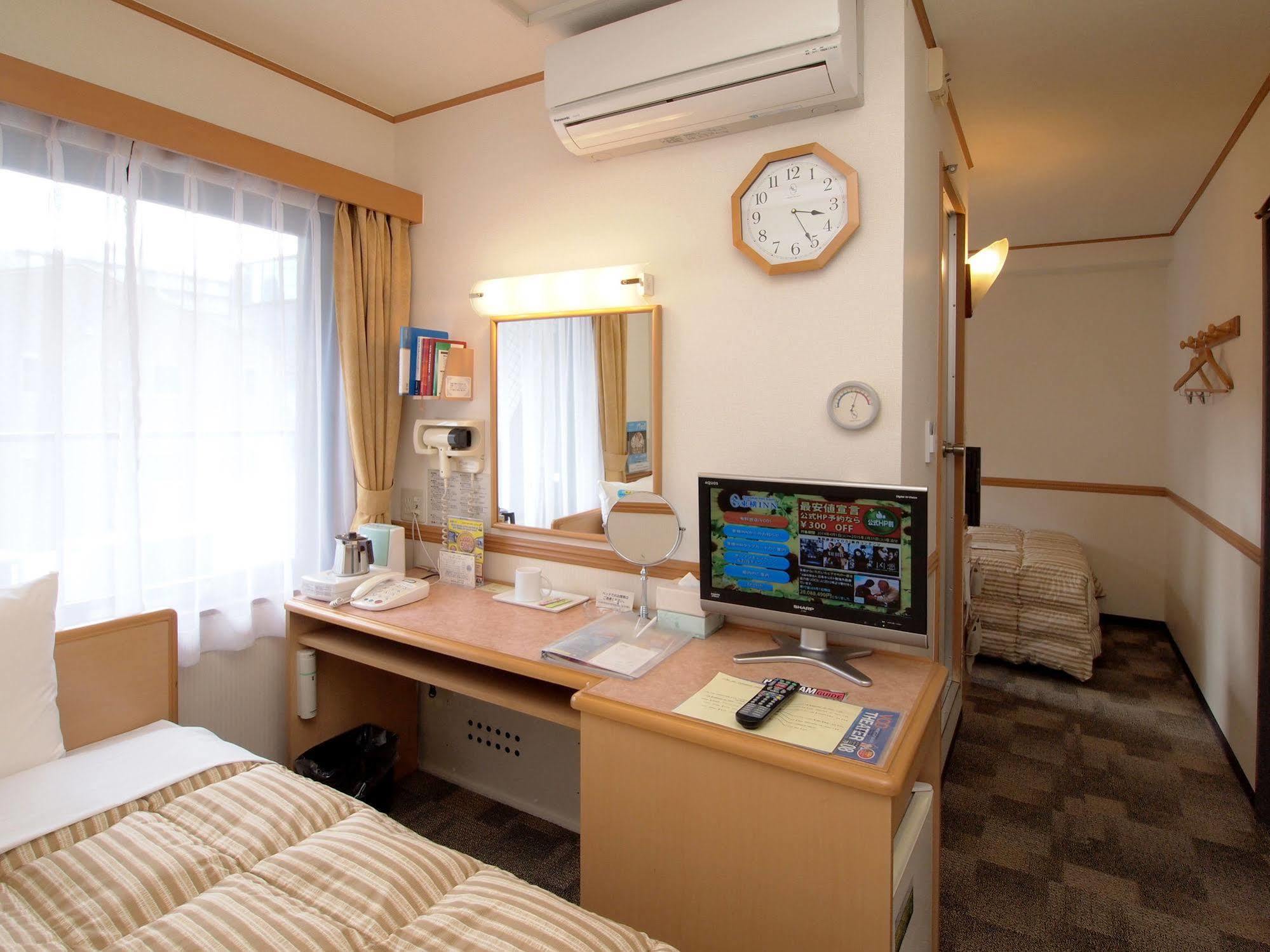 Toyoko Inn Kofu-Eki Minami-Guchi No.1 Exterior foto